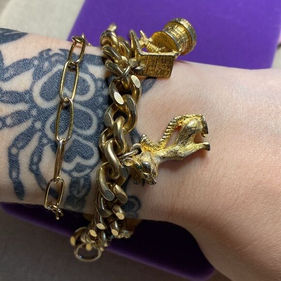 💛 Vintage Gold Plated Good Luck Charm Bracelet - Picture 4 of 4
